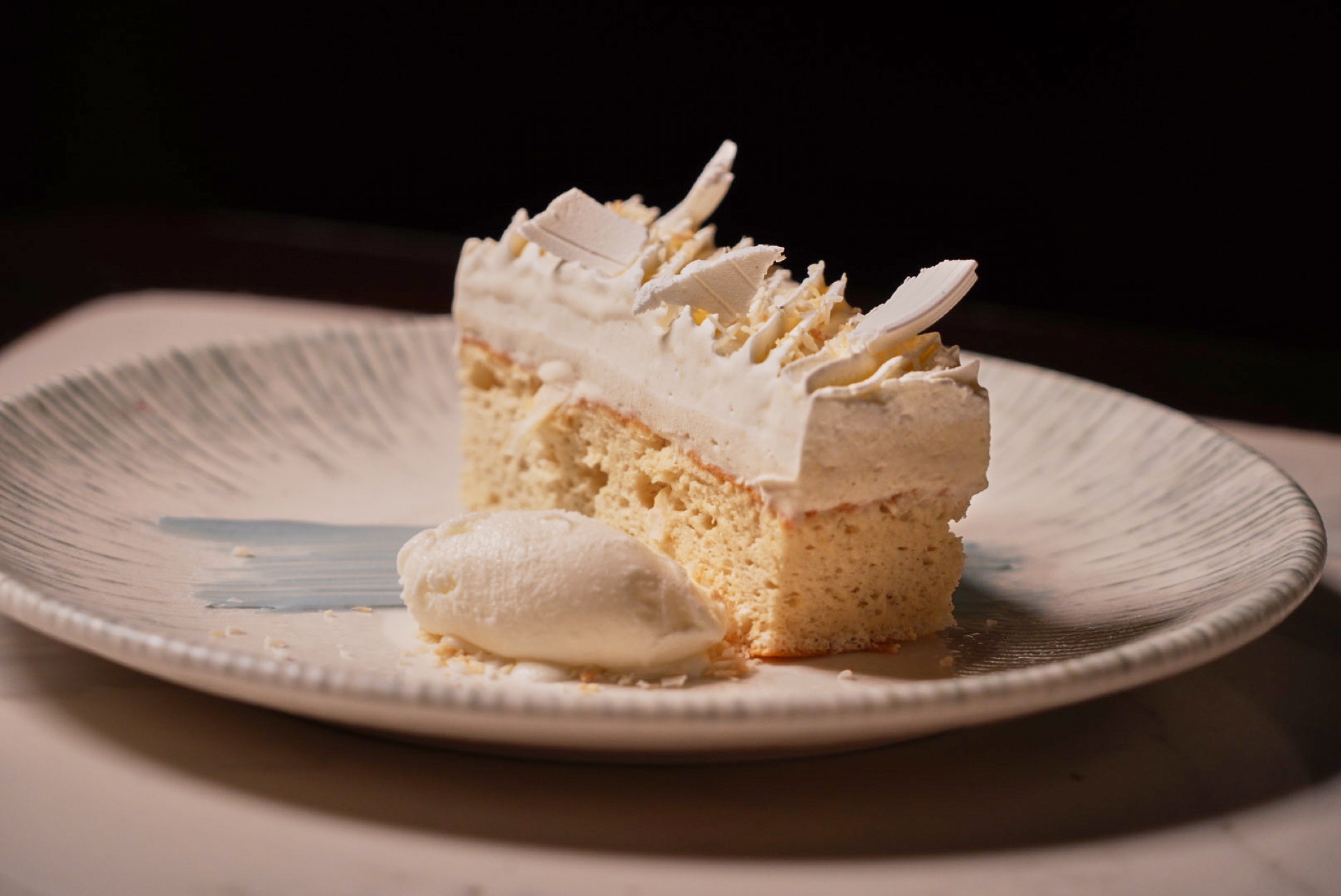 Opera Restaurant Corner